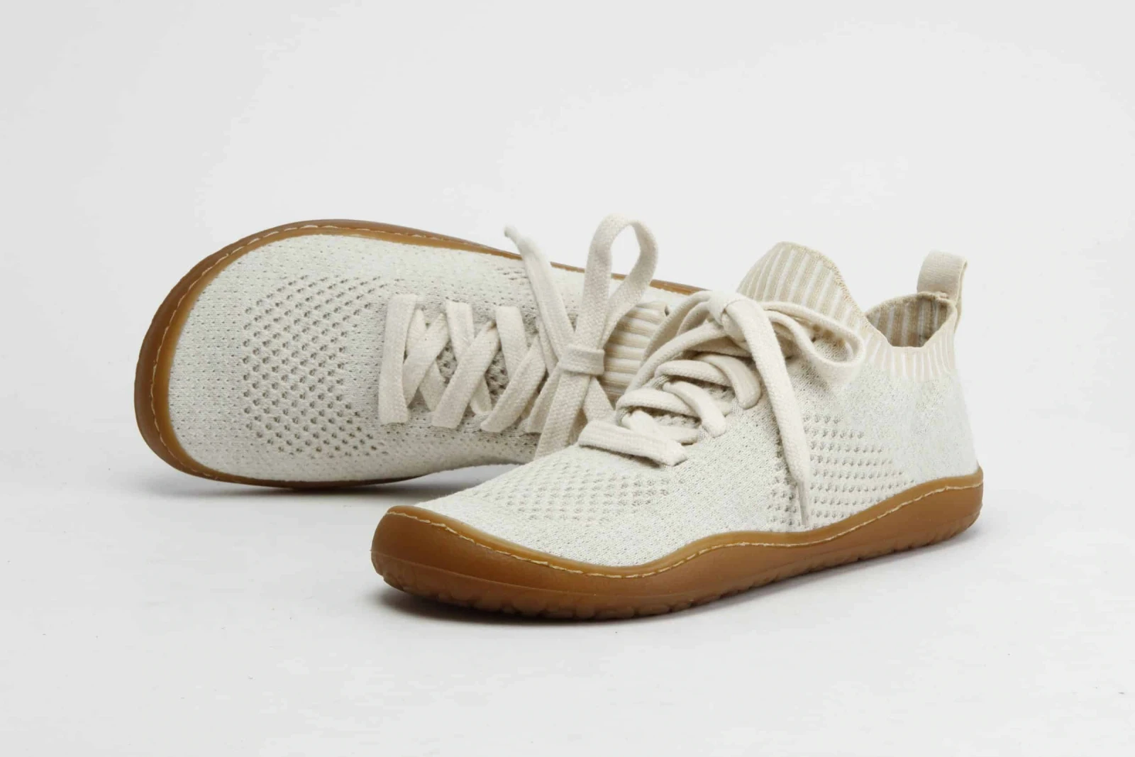 Босоногие кроссовки Sambas the bambas Essence Natural